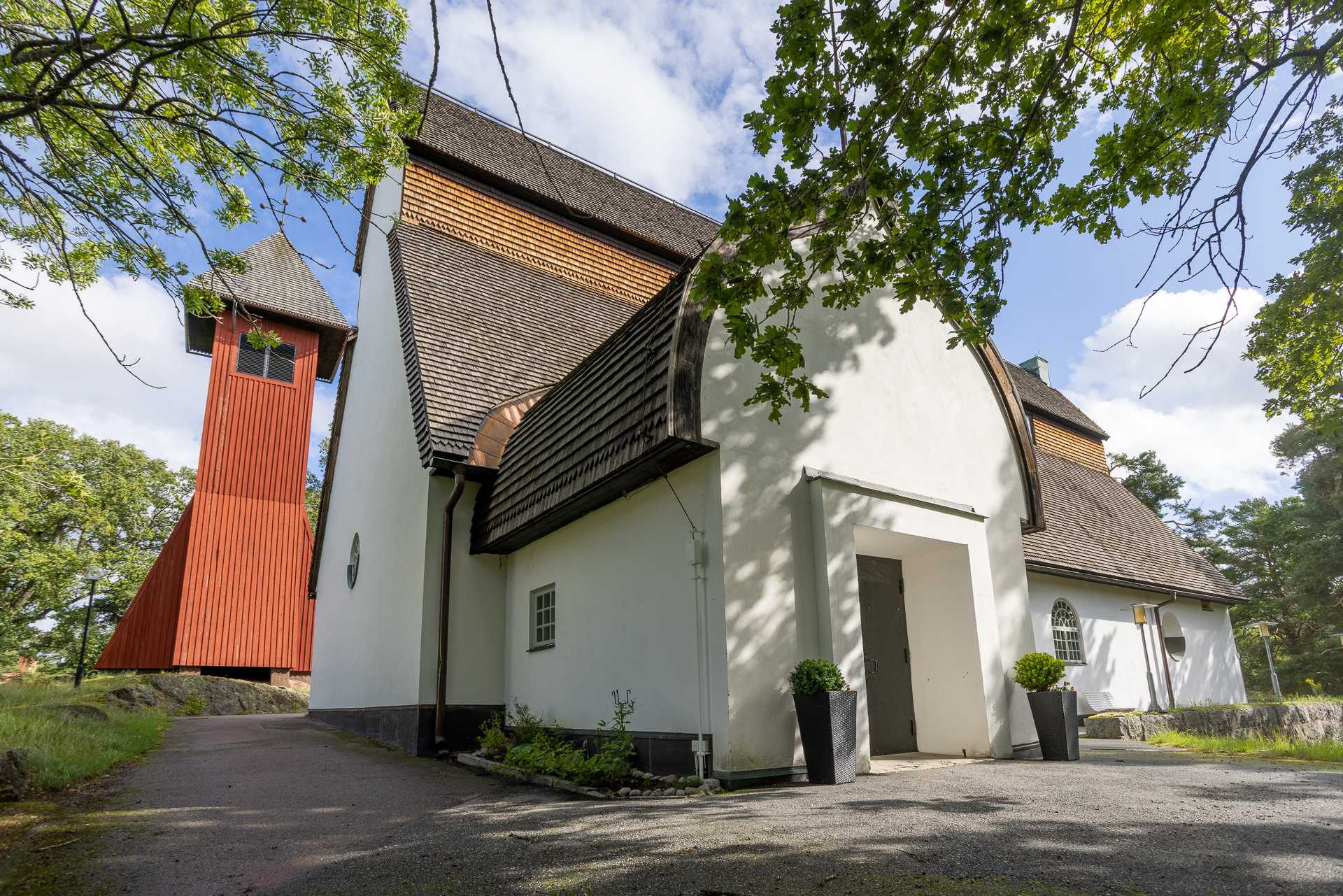 Stora Sköndals kyrka