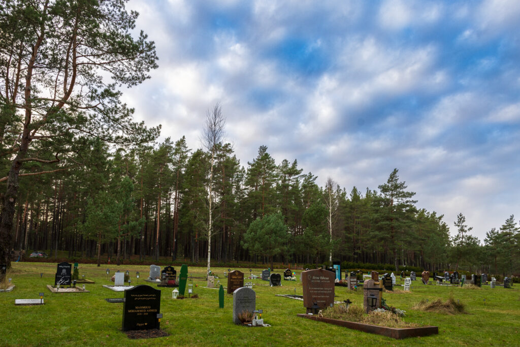 Kvarteret gullvivan hos Storkällans begravningsplats - en muslimsk gravplats