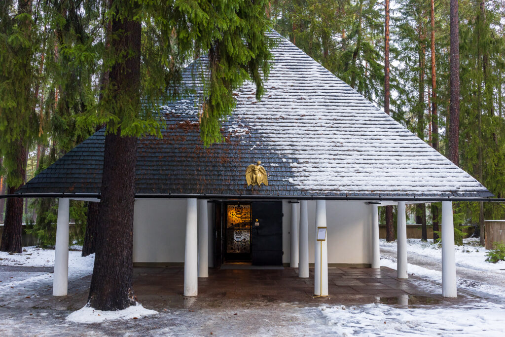 Skogskapellet på Skogskyrkogården i Enskede, Stockholm